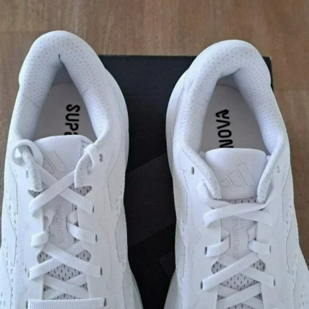 Adidas Supernova Rise - Color: White - Size: Women 8 - Picture 3 of 9